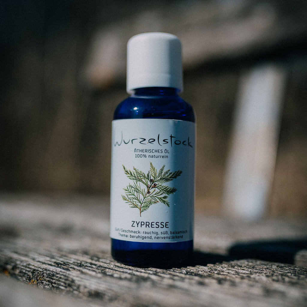 Ätherisches Öl Zypresse